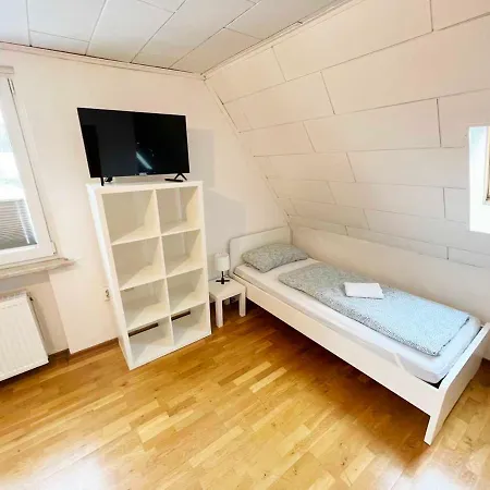 Apartamento Spacious Flat With Garden *
