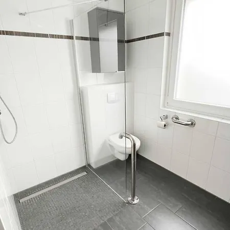 Spacious Flat With Garden