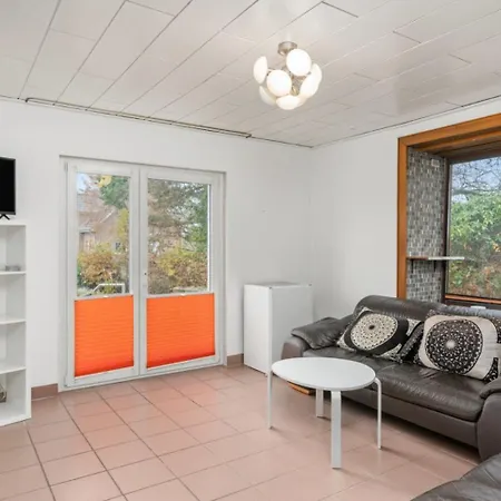 Spacious Flat With Garden
