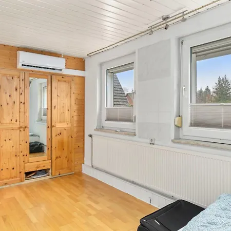 Apartamento Spacious Flat With Garden *
